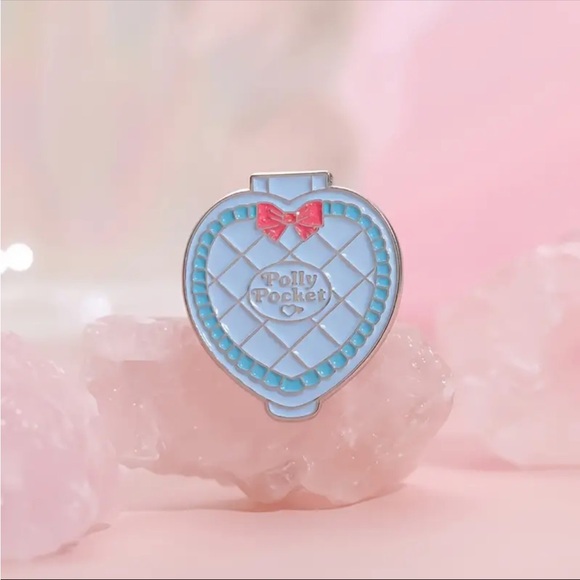 Polly Pocket Pin, Polly Pocket Heart Pin - Picture 2 of 6